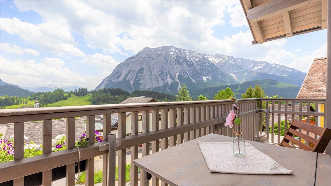 Grimming Lodge By Keyone Tauplitz Exterior photo